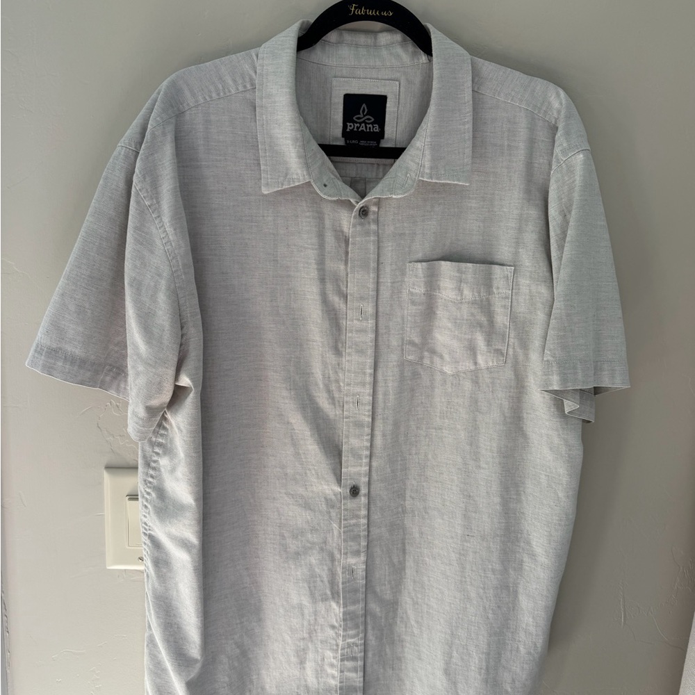 Prana Light Gray Casual Button Down Shirt